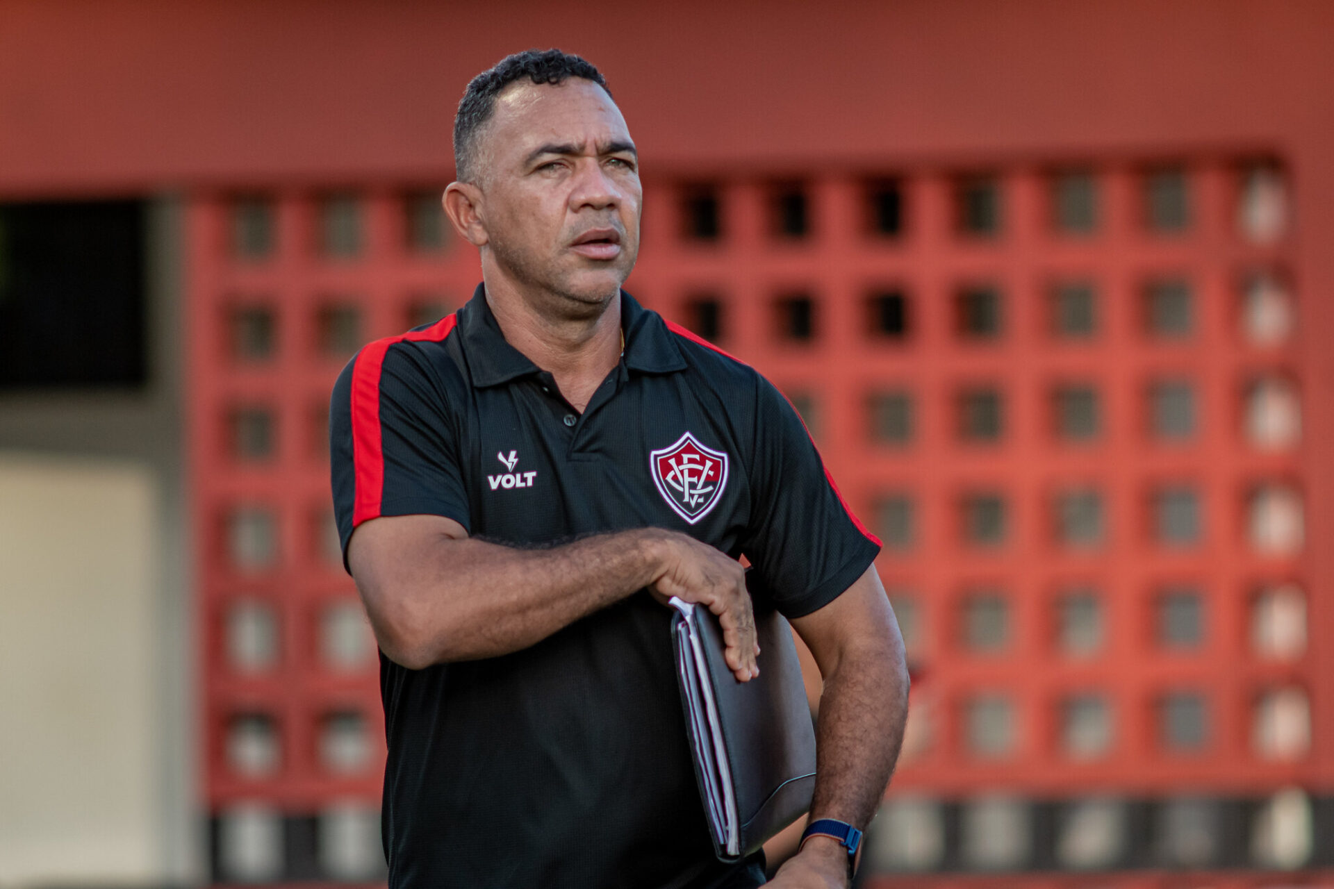 Marcos Carvalho retorna ao Vitória para comandar o sub-14