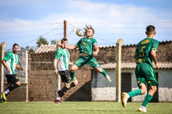 Adriano Strack, fundador e gestor do clube, foi atleta profissional - Foto: Arquivo Pessoal