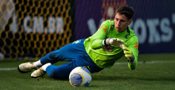 Inter negocia goleiro com clube italiano