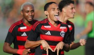 Cria do Flapalmas, lateral do Flamengo tem multa rescisória superior a R$ 300 milhões