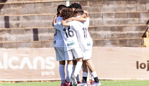 Santos e Athletico estão na final da Alcans Cup Sub-14; Bahia e Sfera decidem a prata