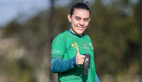 Mulher no topo: Jovem analista de desempenho é destaque no futebol catarinense