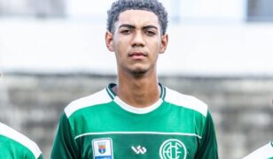 Fase artilheira coloca Renan Antônio entre os destaques do futebol de base em Pernambuco