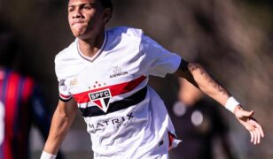 São Paulo renova com atacante do sub-20