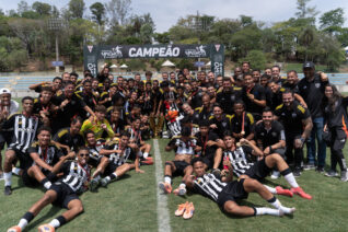 Atlético-MG empata com Cruzeiro e leva Mineiro Sub-17