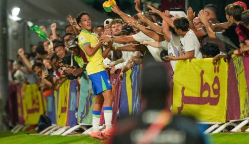 Brasil goleia a Indonésia por 4 a 0 e garante vaga no mata-mata do Mundial Sub-17