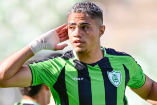 América-MG amplia vínculo de artilheiro do sub-20
