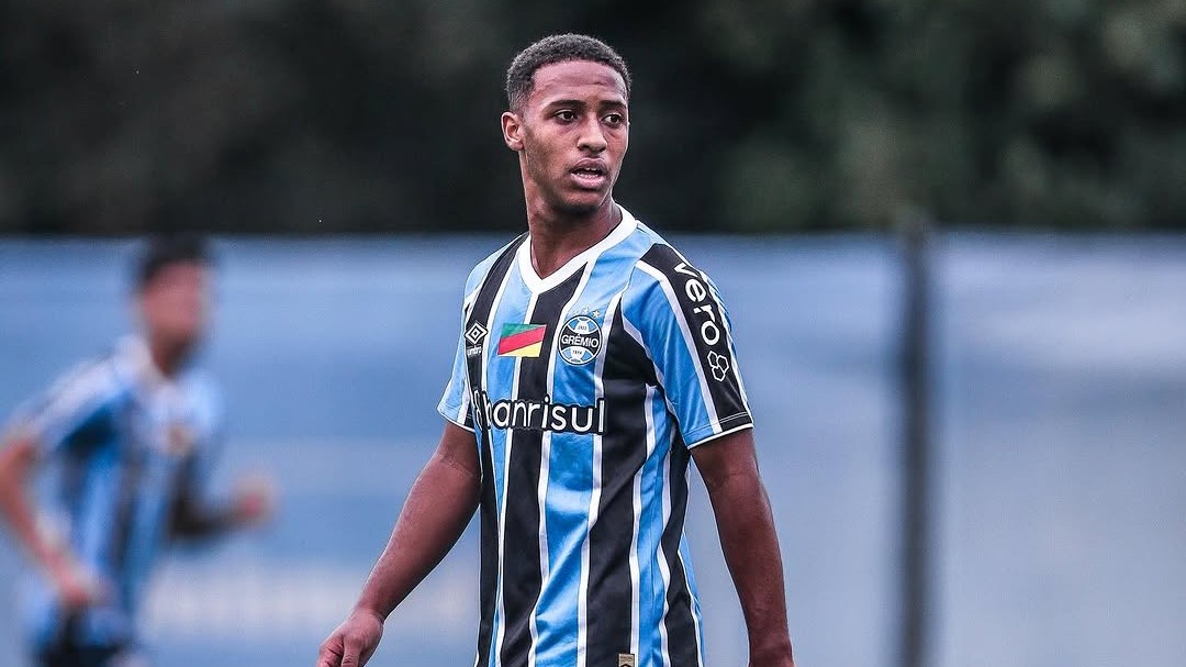 Confira as principais negociações do último mês no mercado do futebol de base