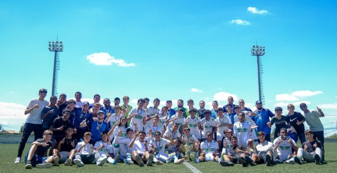 Coritiba volta a vencer Athletico-PR e fatura Copa PR Sub-14