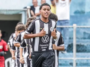 Mais um: Resende negocia volante Jefferson Matias com o Fluminense