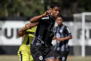 José Emanuel acerta com o Fluminense após período no Villarreal, da Espanha