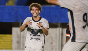 Copinha tem dia de vitórias dos favoritos e 18 classificações