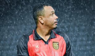 Flamengo de Guarulhos renova com técnico do sub-20 e anuncia nome para o sub-15