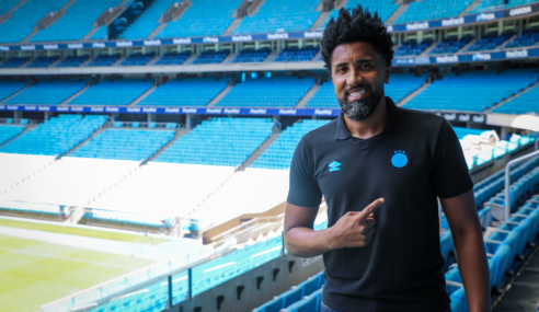 Grêmio anuncia campeão da Libertadores como técnico da equipe sub-14