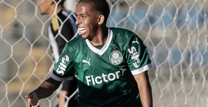 Avaí negocia empréstimo de destaque da base do Palmeiras
