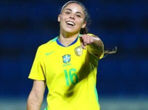 Clarinha celebra classificação do Sub-20 e mira título do Sul-Americano