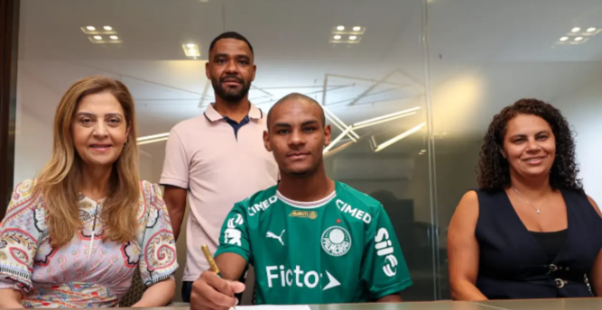 Confira as principais negociações do futebol de base brasileiro no último mês