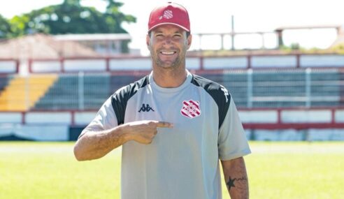Bangu anuncia Thiago Neves como novo técnico do Sub-20