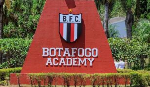 Botafogo/SP inaugura CT da base com investimento inicial de R$ 25 milhões