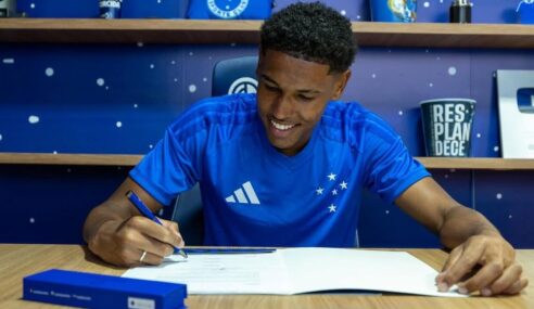 Cruzeiro renova com volante campeão da Copinha até 2028