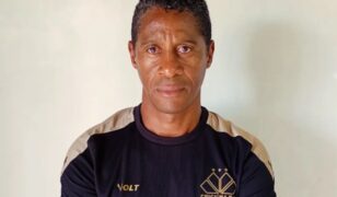 Everton Soares assume as categorias sub-12 e sub-13 do Criciúma