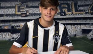 Joia do Atlético Mineiro, Enzo Peterson assina primeiro contrato profissional