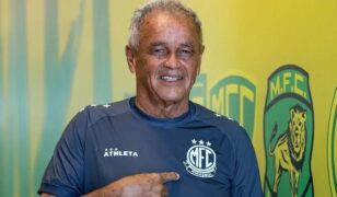 Mirassol anuncia Roberval Davino como técnico do sub-20