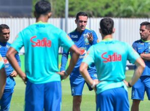 Paulo Victor mira resgate da identidade campeã nas Seleções Sub-20 e Sub-23