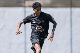 Primeira negociação da nova era do Galáticos/DF, Cleyton Jr. é o novo reforço do Goiás