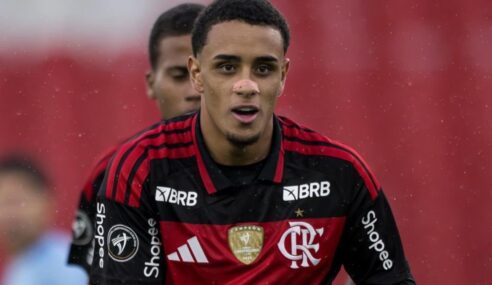 Promessa do Flamengo entra no radar do Barcelona e do Real Madrid
