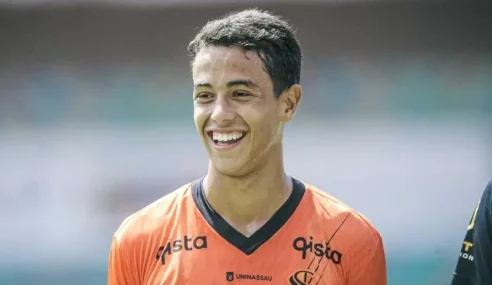 Meia Guilherme Abreu é o novo reforço do Ceará