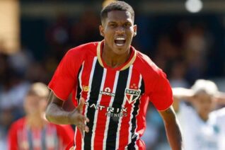 São Paulo avança por renovação de zagueiro destaque da Copinha