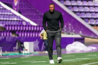 São Paulo encaminha acerto com Júlio Baptista para comandar o sub-20