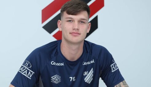 Athletico/PR renova com Maksym Voronov até 2029