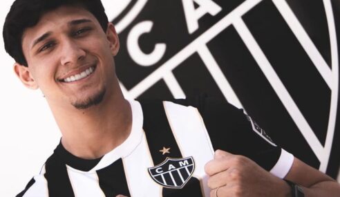 Atlético/MG acerta renovação de João Teixeira e fixa multa de R$ 350 milhões
