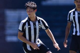 Botafogo/RJ renova com joia da base Arthur Novaes até 2029 e fixa multa milionária
