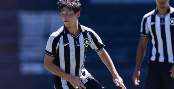 Botafogo/RJ renova com joia da base Arthur Novaes até 2029 e fixa multa milionária