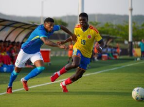 Brasil encara a Colômbia na semifinal do Sul-Americano Sub-17