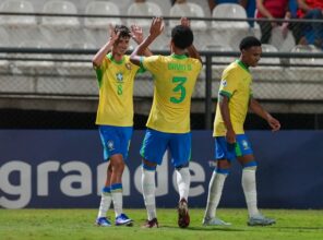 Brasil estreia com goleada e atropela Bolívia no Sul-Americano Sub-17