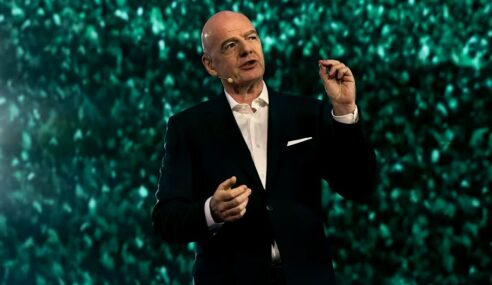 Fifa pode tornar obrigatório jogador da base no time titular