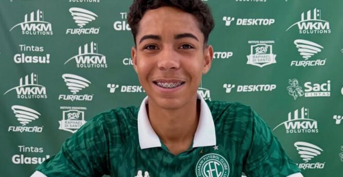 Guarani/SP assina primeiro contrato profissional com lateral de 17 anos