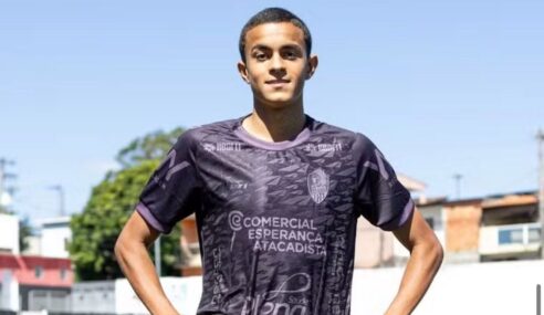 Itaquá/SP acerta venda de zagueiro da base para o Benfica