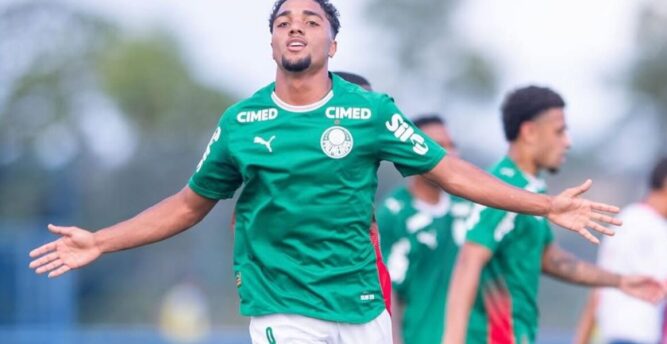Palmeiras recebe proposta milionária do Grupo City por joia do Sub-20