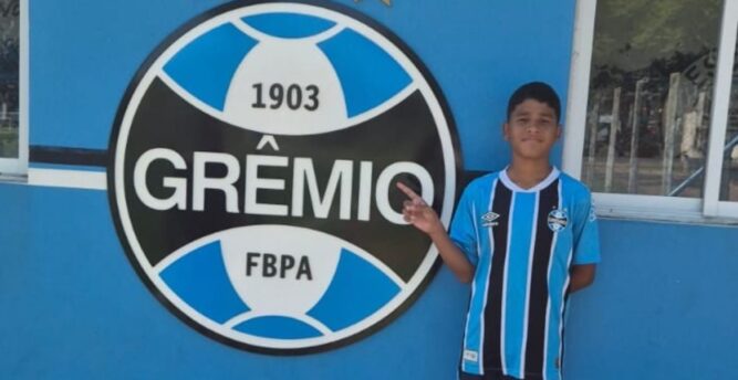 Promessa de 12 anos, João Miguel acerta com o Grêmio/RS