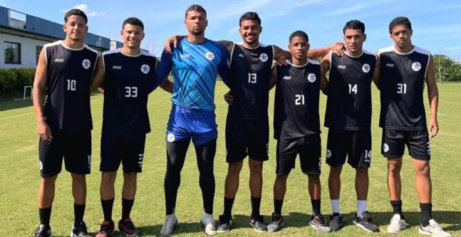 Resende/RJ promove sete atletas da base e reforça projeto formador