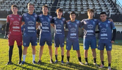 Santa Cruz/RS promove atletas da base e reforça integração com o profissional