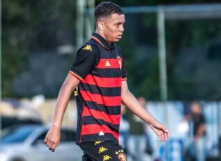Sport/PE reforça sub-15 com atacante de 14 anos