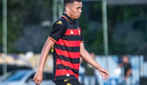 Sport/PE reforça sub-15 com atacante de 14 anos