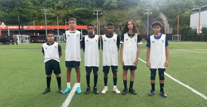 Aprovados na primeira etapa do Circuito Brazuca de Peneiras iniciam treinamentos no Galícia