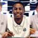 Atletas do sub-17 assinam primeiro contrato profissional com o Santos/SP
